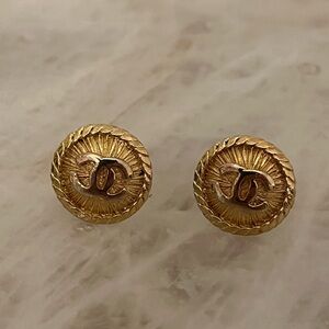CHANEL Gold Round Logo Button Earrings